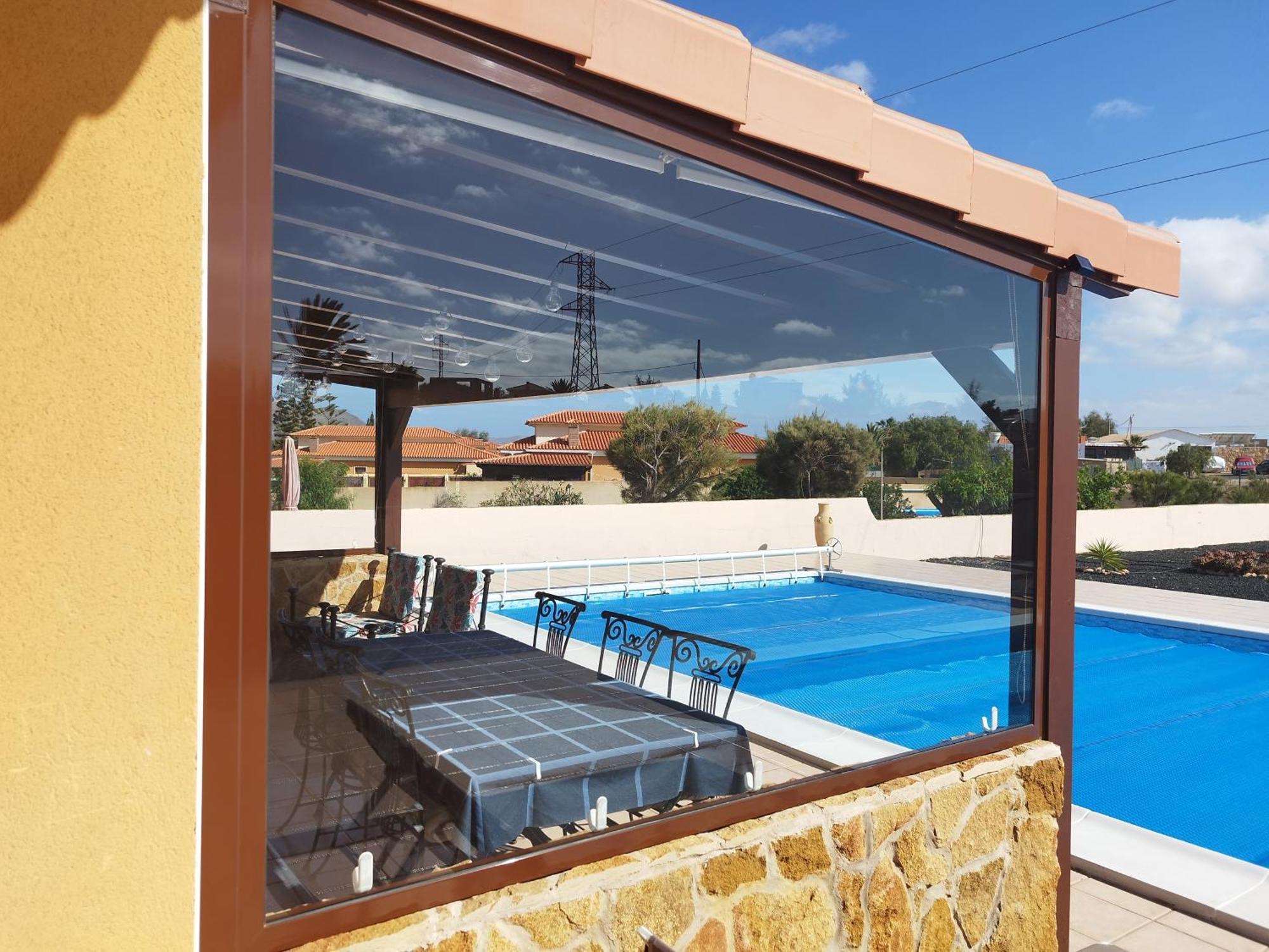 Villa Casa Del Sol: Spacious 3-Bedroom with Private Solar-Heated Pool Triquivijate Exterior photo